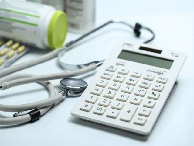 Estimating a monetary value of health: why and how ?