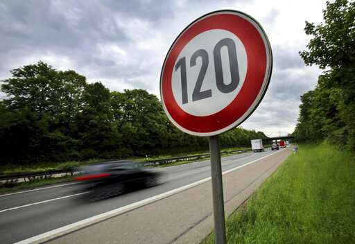 EU aims to put speed limit technology on cars
