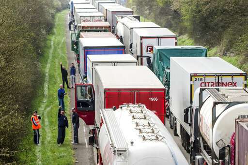 EU gets heavy-duty on pollution: 1st standards for trucks