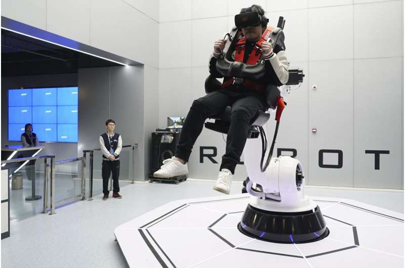 Far from glitzy tech hubs, Chinese city bets big on VR