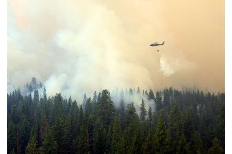 'Fire inversions' lock smoke in valleys