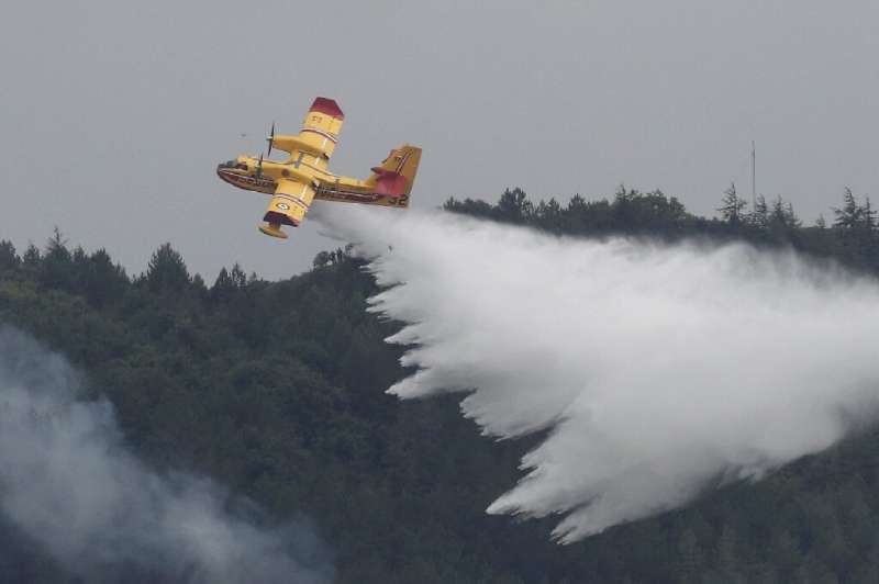 Five water bombers backed up around 500 firefighters on the ground. No homes were lost and no injuries were reported
