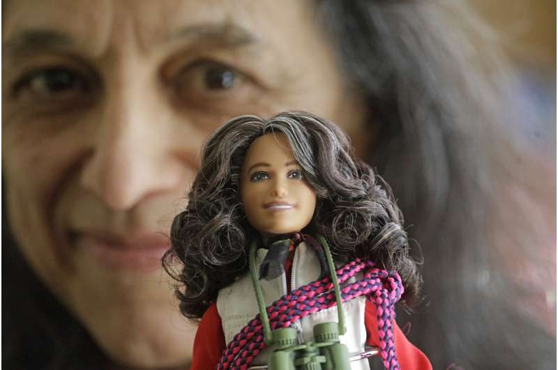 Forest ecologist helps refashion Barbie dolls as scientists