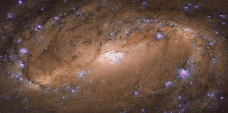 Hubble spots a stunning spiral galaxy