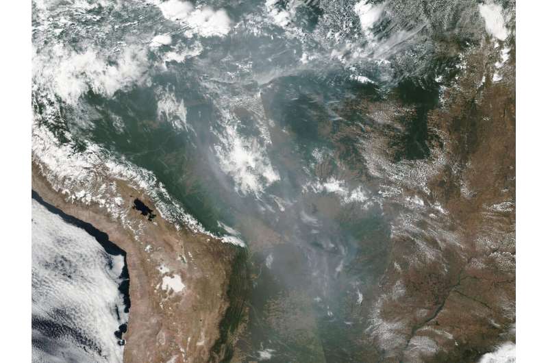 Image: Amazonian fires continue shrouding South America in smoke