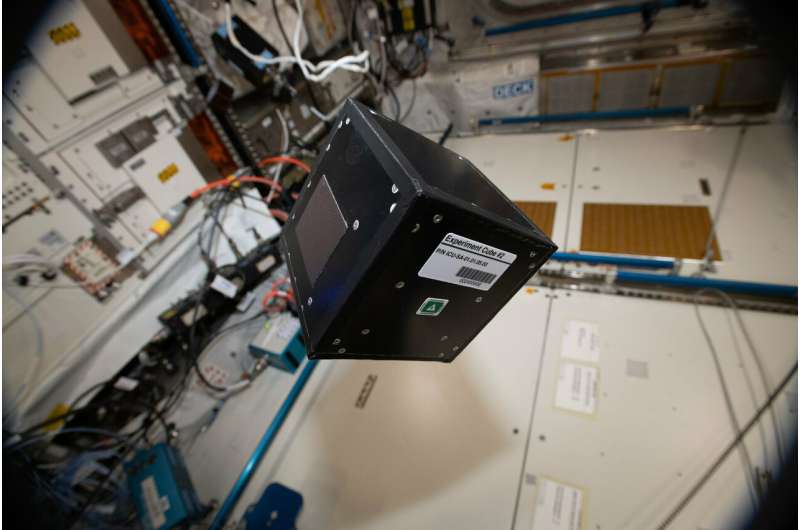 Image: Modular experiment platform on the ISS
