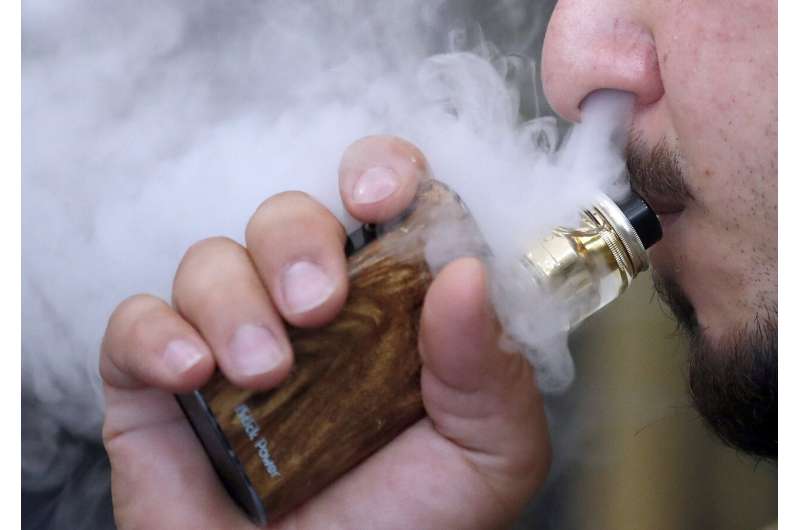 Keep calm and vape on: UK embraces e-cigarettes, US cautious