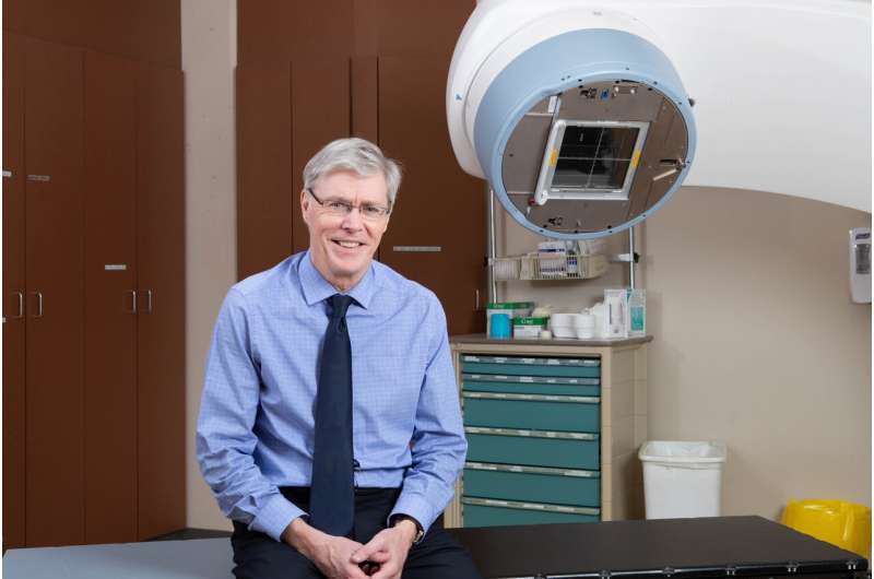 Long-term study finds faster breast cancer radiation treatment as effective as long course