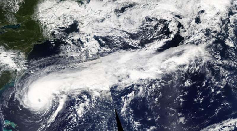 NASA's wide view of major hurricane Humberto's massive Atlantic 'tail'