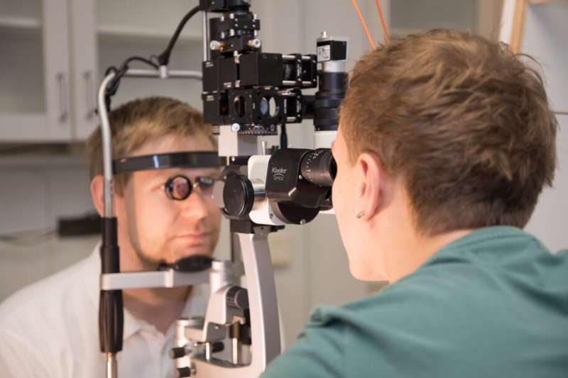 New laser therapy seeks to halt the progression of age-related vision loss