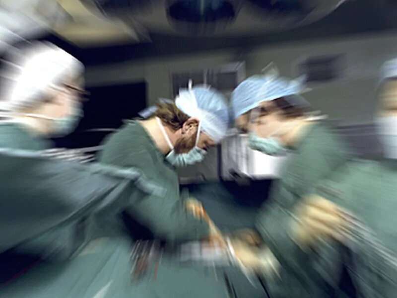 No indication of 'July effect' in context of cardiac surgery