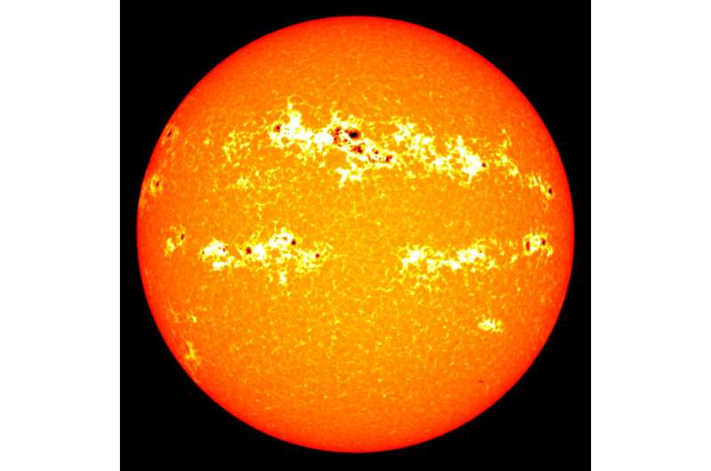 Plasma flow near sun's surface explains sunspots, other solar phenomena