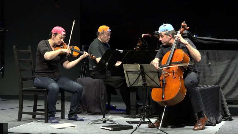 Researchers examine how musicians communicate non-verbally during performance
