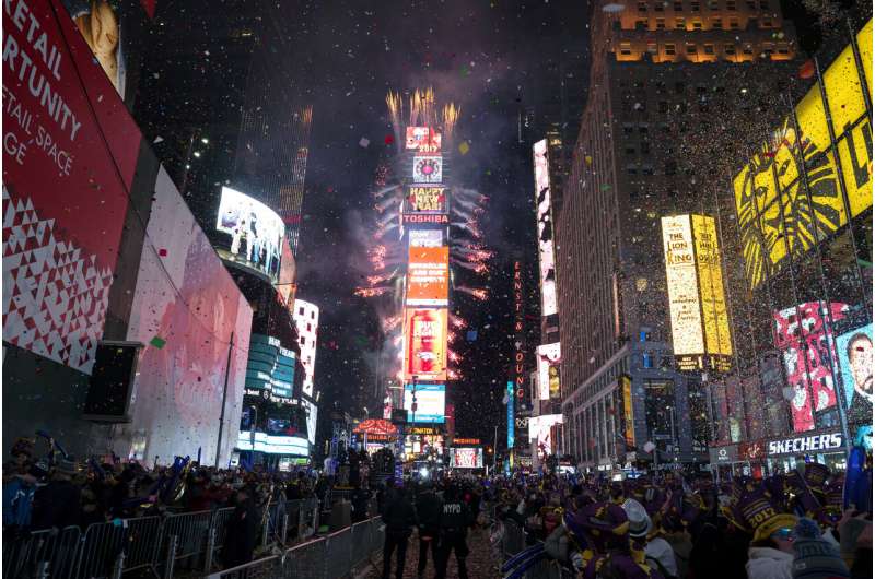 Science teachers, students get Times Square New Year's stage
