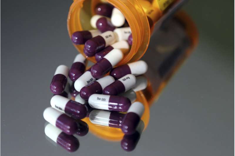 Senators unveil compromise to reduce drug costs for seniors