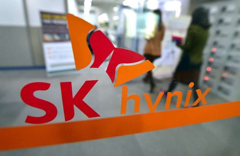 SK Hynix predicted demand for its DRAM chips used in smartphones will pick up this year