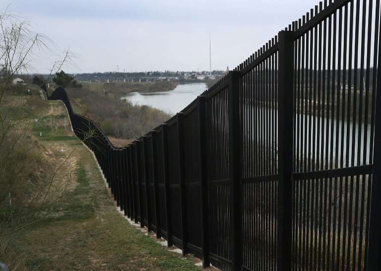 Some lawmakers said new technology tools would be more effective than the kind of border fence seen in Texas, but civil libertie