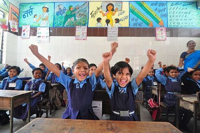 Study finds private school vouchers boost the English scores of poor children in delhi