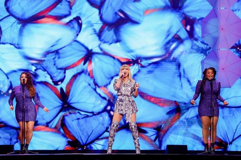 The &quot;Singles' Day&quot; even was kicked off with a show by US superstar Taylor Swift