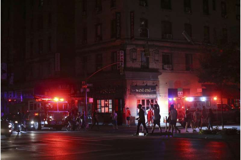 Thousands left in the dark during NYC power outage