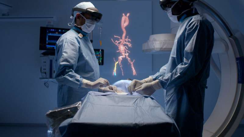 Unique augmented reality concept for image-guided minimally invasive therapies