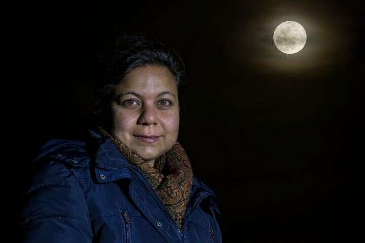 URI researcher calculates temperature inside moon to help reveal its inner structure