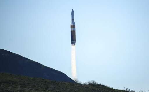 US spy satellite launched into orbit from California