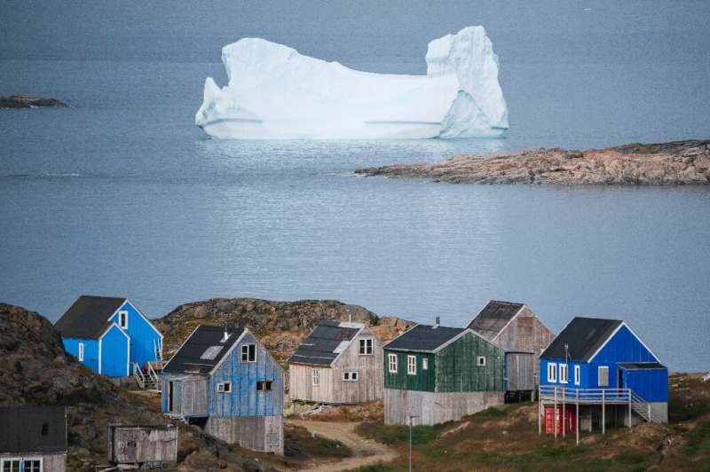 Visitors can watch icebergs drift by in the summer