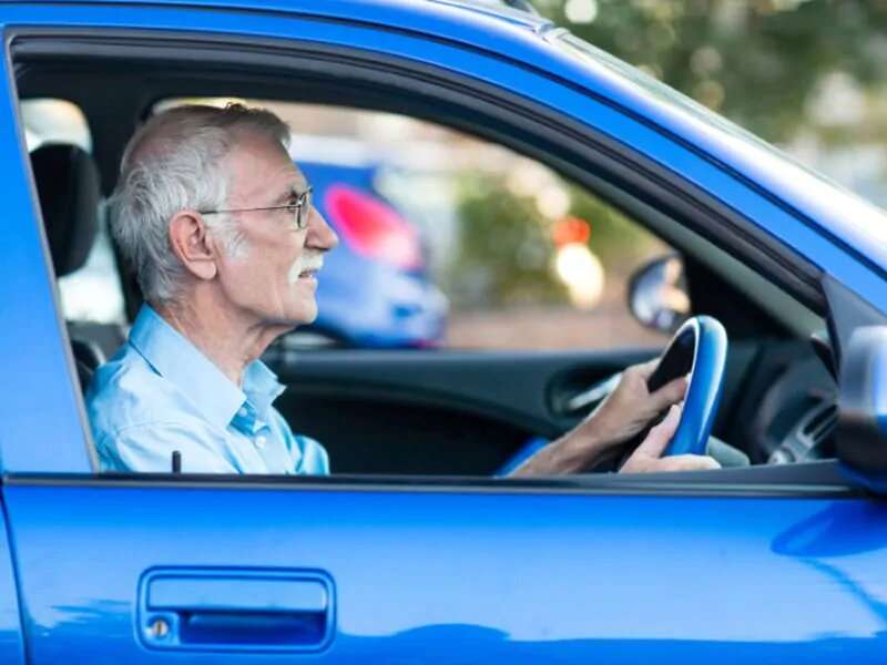 When is it time for seniors to hand over the car keys?