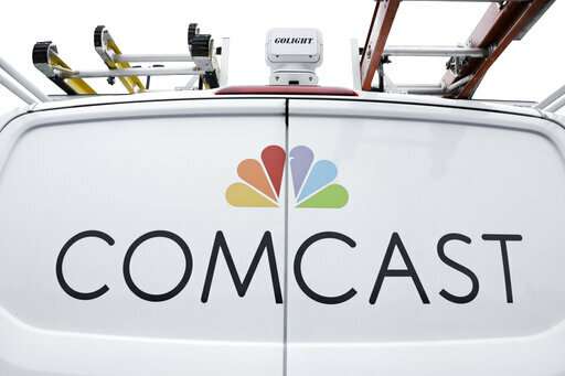 You dumped cable? Comcast hopes to reel you back in