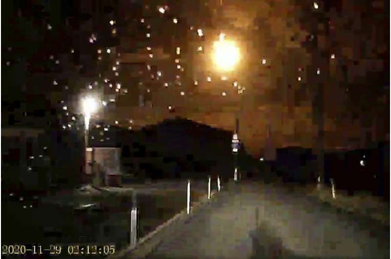 Brightly burning meteor seen across wide areas of Japan