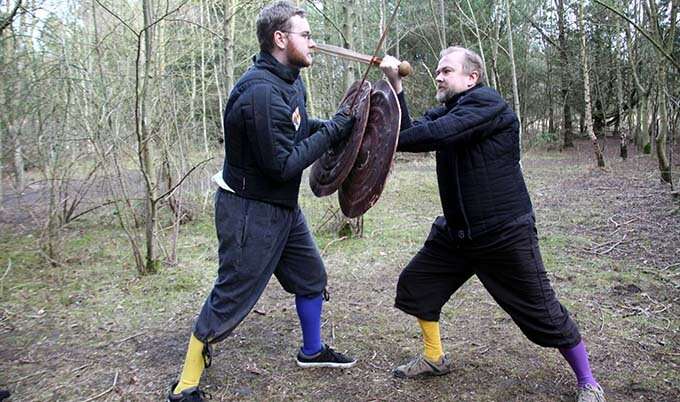 Bronze Age swords bear the marks of skilled fighters