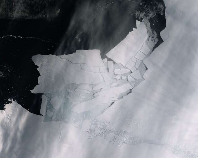 Damage uncovered on Antarctic glaciers reveals worrying signs for sea level rise