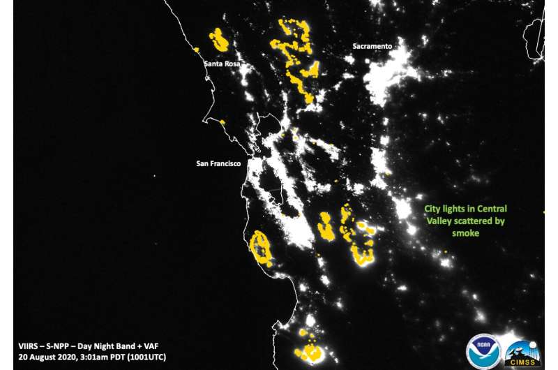 NASA's Finnish nuclear power plant's satellite highlights California's nocturnal forest fires