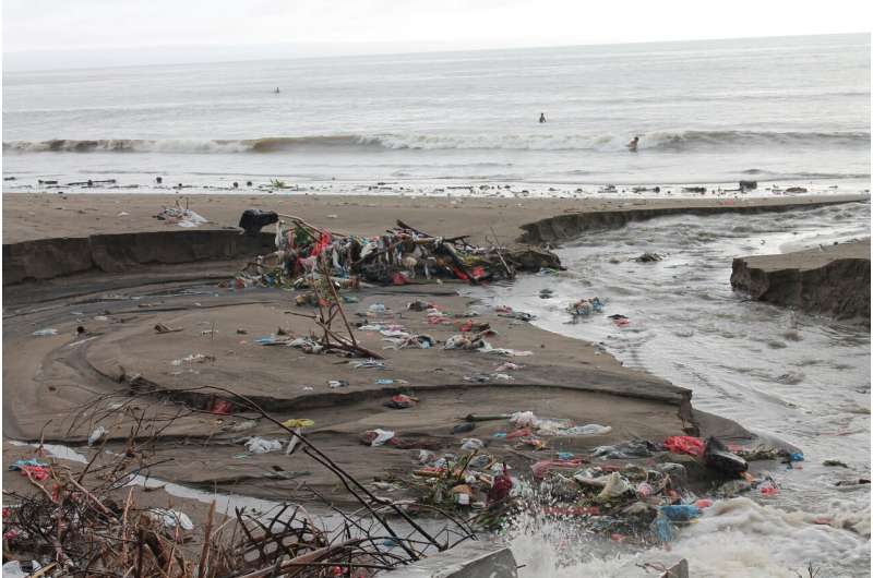 Surface clean-up technology won't solve ocean plastic problem