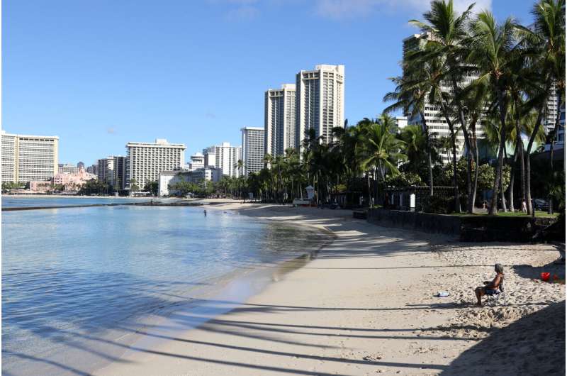 Tourists return to Hawaii amid ever-changing pandemic rules