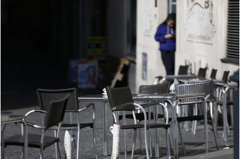 Travel chaos erupts as Italy quarantines north to halt virus
