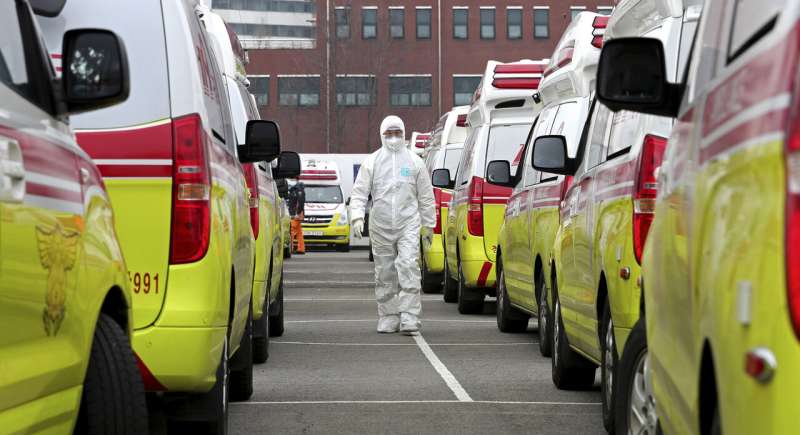 Virus outbreak batters economies, raises fear of spread