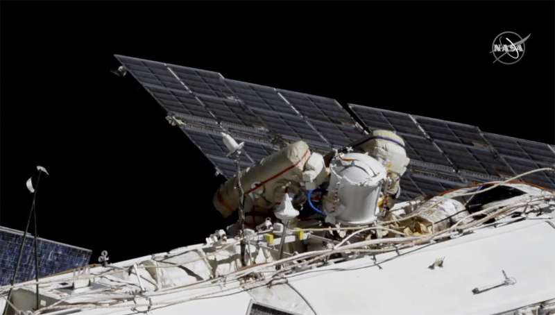 Spacewalking astronauts prep for 2021 arrival of Russian lab