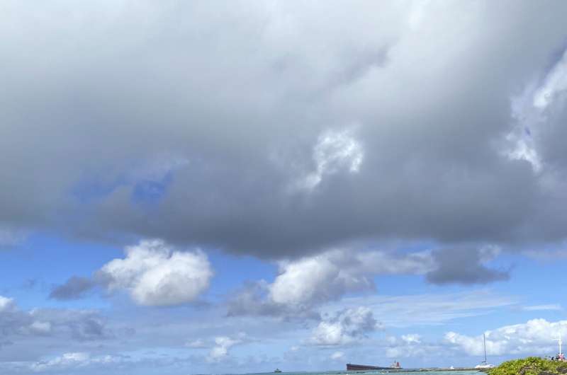 Mauritius races to contain oil spill, protect coastline