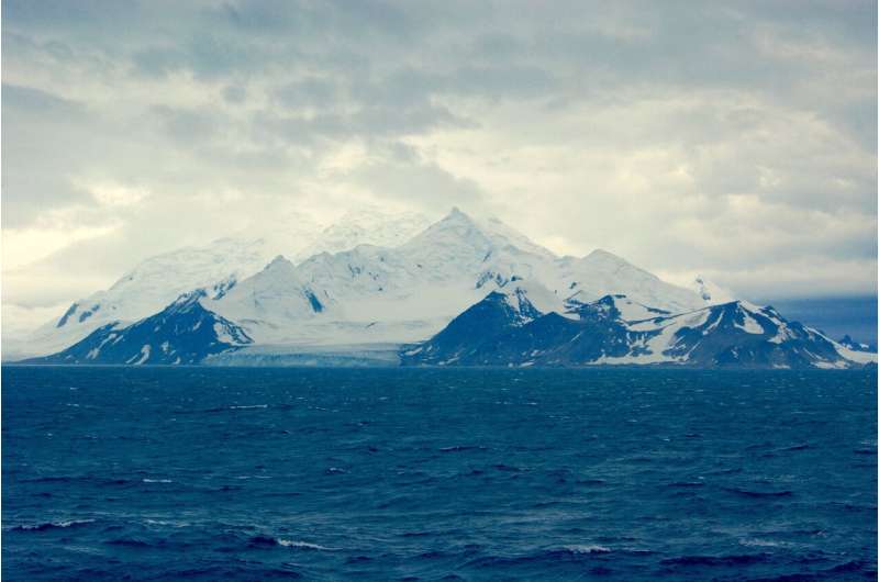 Clays in Antarctica from millions of years ago reveal past climate changes
