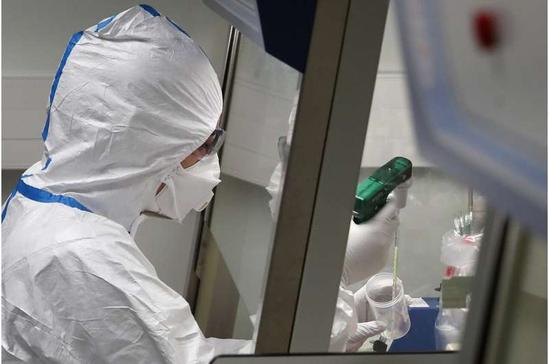 Experts scramble, but new virus vaccine may not come in time