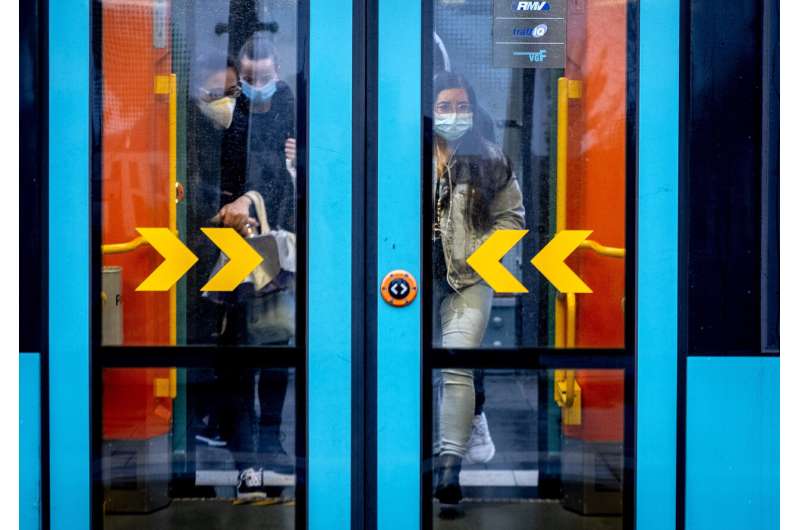 Germany, France gear up for new lockdowns as virus surges