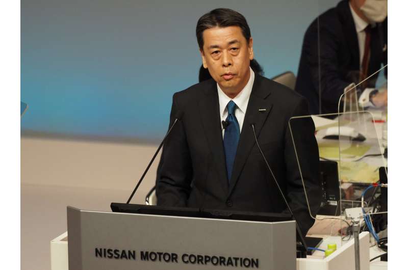 Nissan officials face angry shareholders on red ink, scandal