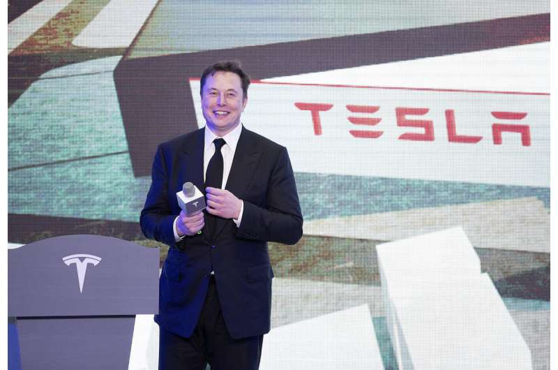 Tesla delivers first Chinese-made Model 3 to customers