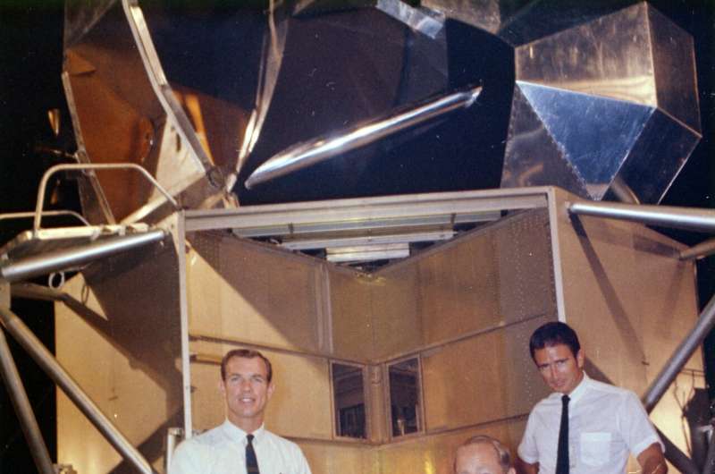 Apollo 15 astronaut Al Worden, who circled moon, dies at 88