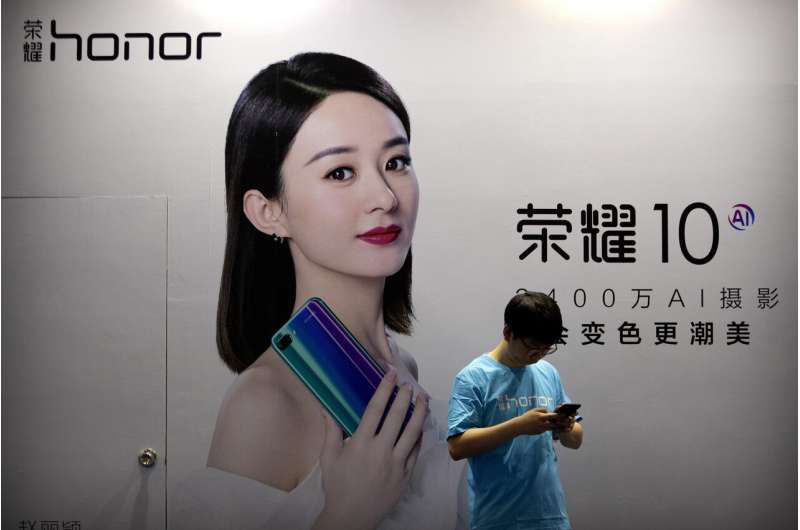 Huawei selling Honor phone brand in face of US sanctions