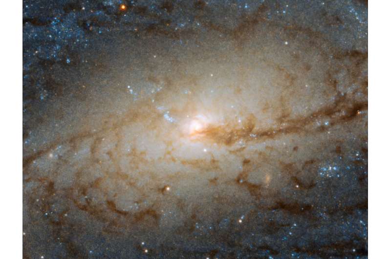 Image: Hubble spies galactic traffic jam
