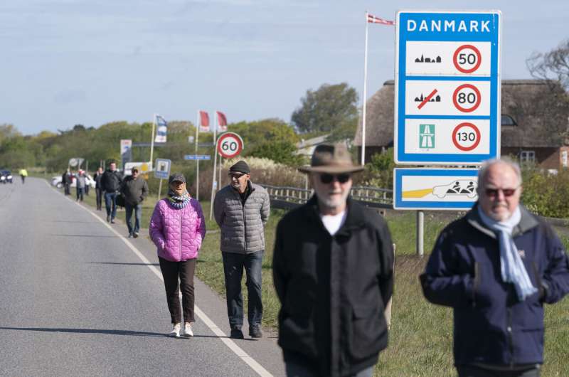 Virus-linked border moves raise fears on free travel in EU