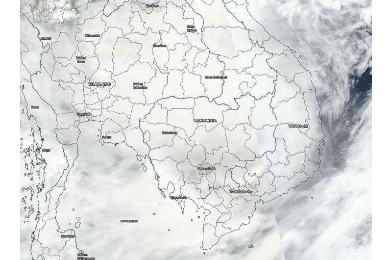 NASA-NOAA's Suomi NPP satellite finds tropical storm Noul fading over Laos